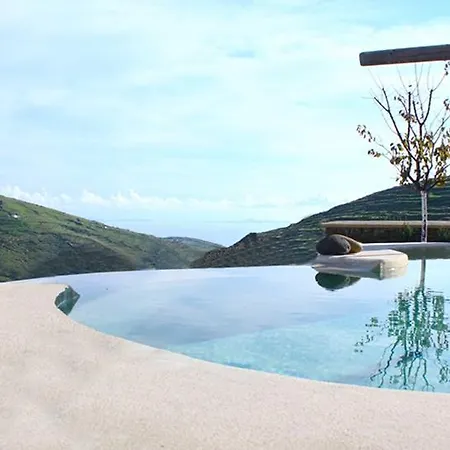 Villa Tripotamos