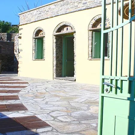 Vila Villa Tripotamos